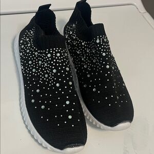 Stylish Black Womens Shoes with Rhinestone Accents